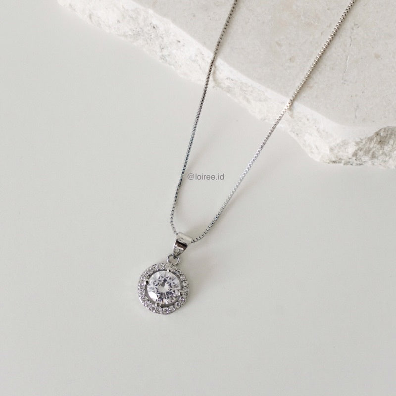 ELOISE | Wedding Collection - Zirconia Round Cut Halo Setting Bridal Necklace - Kalung Wanita