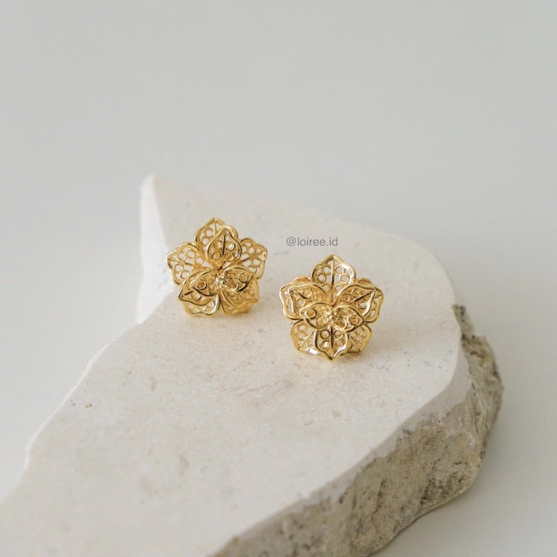 ASTERIA | Gold Plated Flower Stud Bridal Earrings - Anting Tusuk Wanita