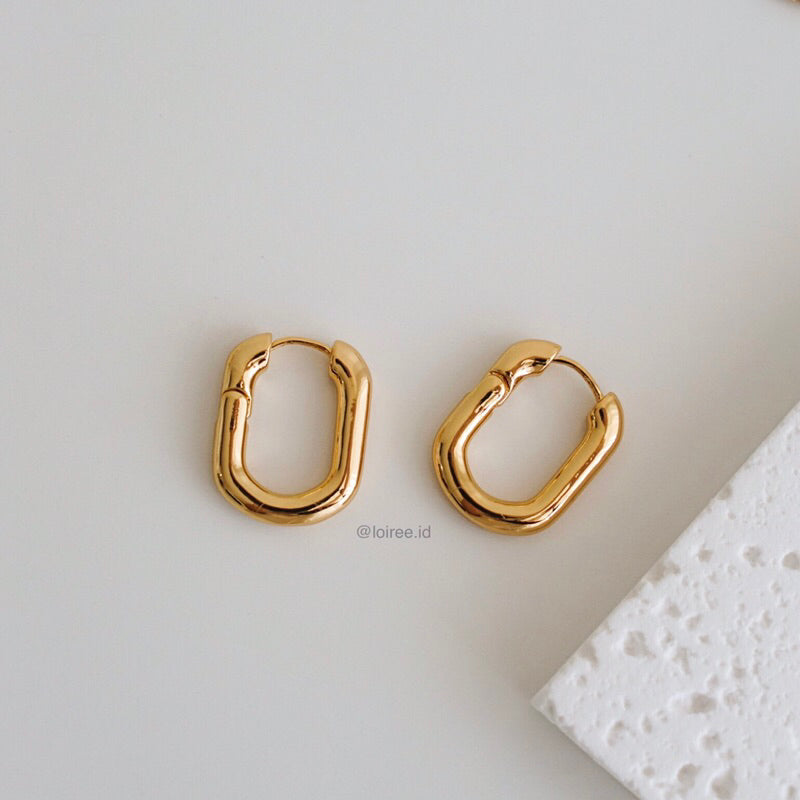 FINN | Everyday - Gold Plated Rectangle Hoop Earrings