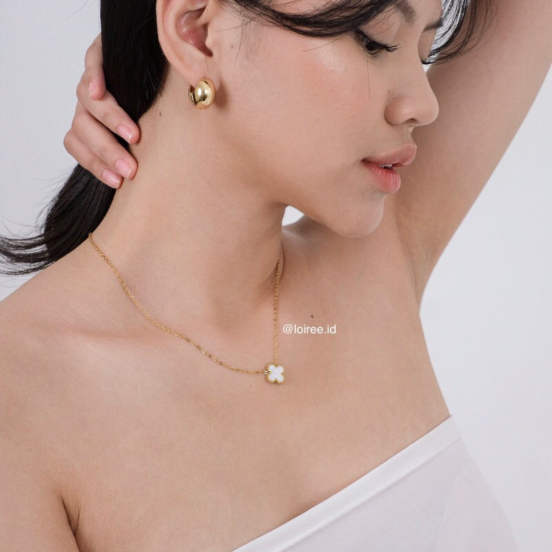 MEADOW | Everyday - Gold Plated Clover Necklace Earrings Bracelet Set