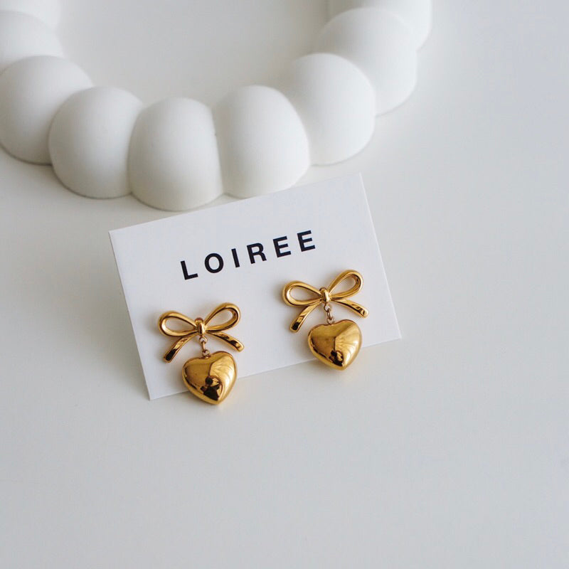 SOPHIE | Everyday - Gold Plated Ribbon Heart Earrings