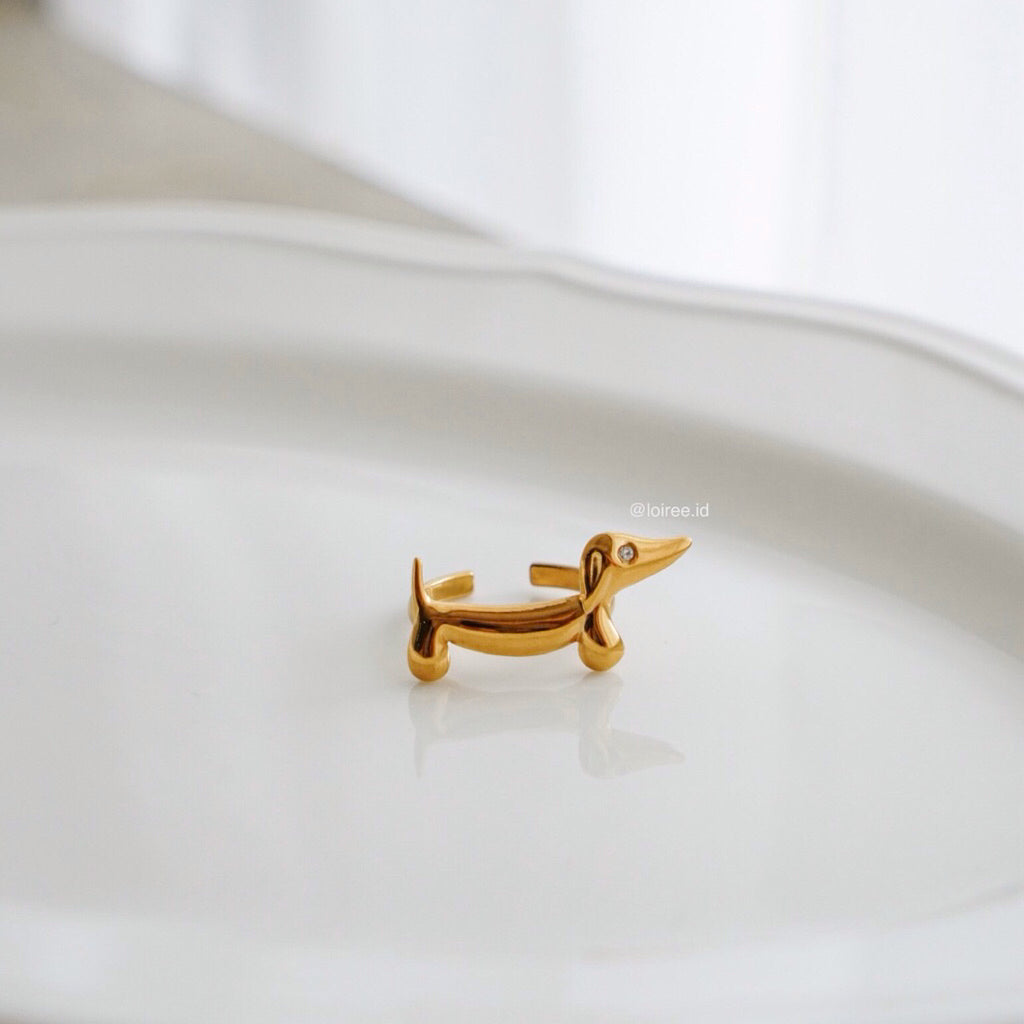 LOIREE - DACHSHUND Sausage Dog Open Ring - Gold Plated