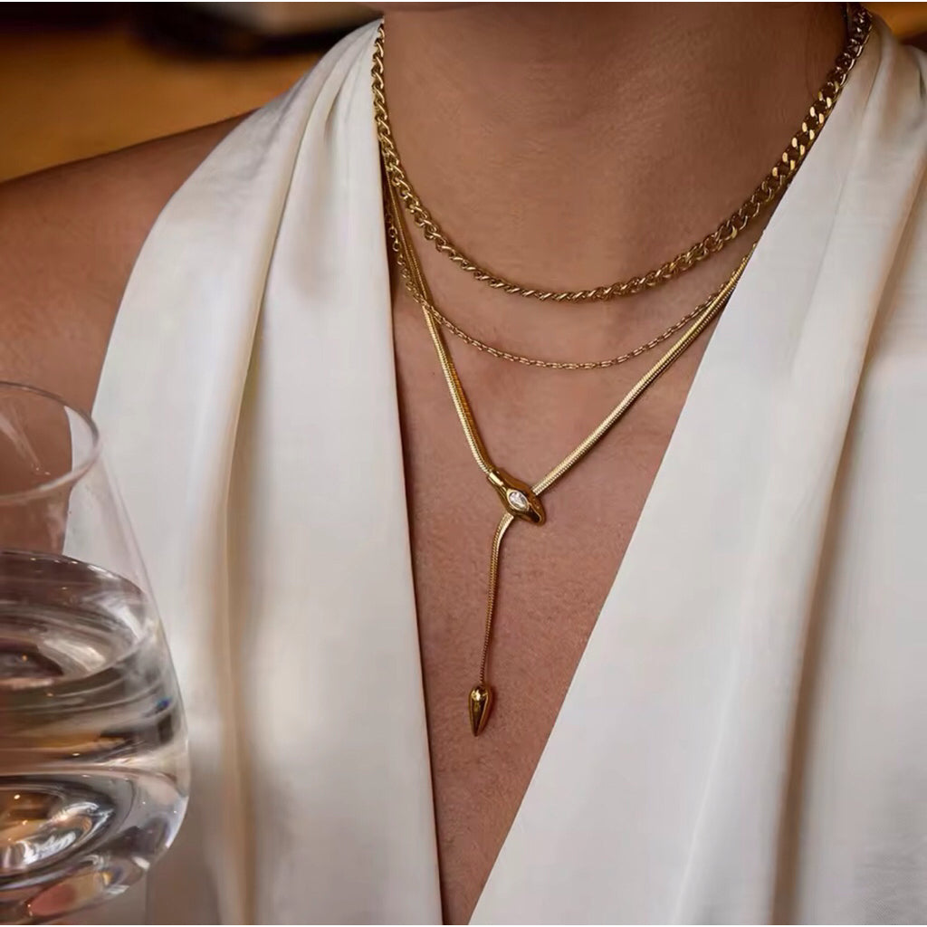 LOIREE - LENNOX Snake Pendant Necklace - Gold Plated