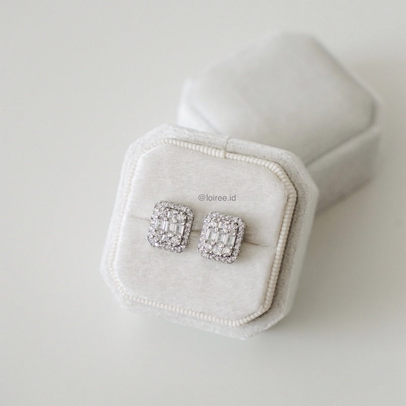 ANAZ Zirconia Rectangle Stud Earrings