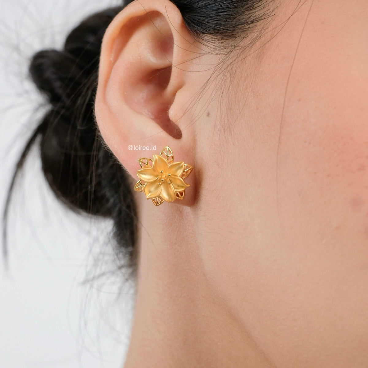 AZALEA Flower Stud Earrings - Gold Plated