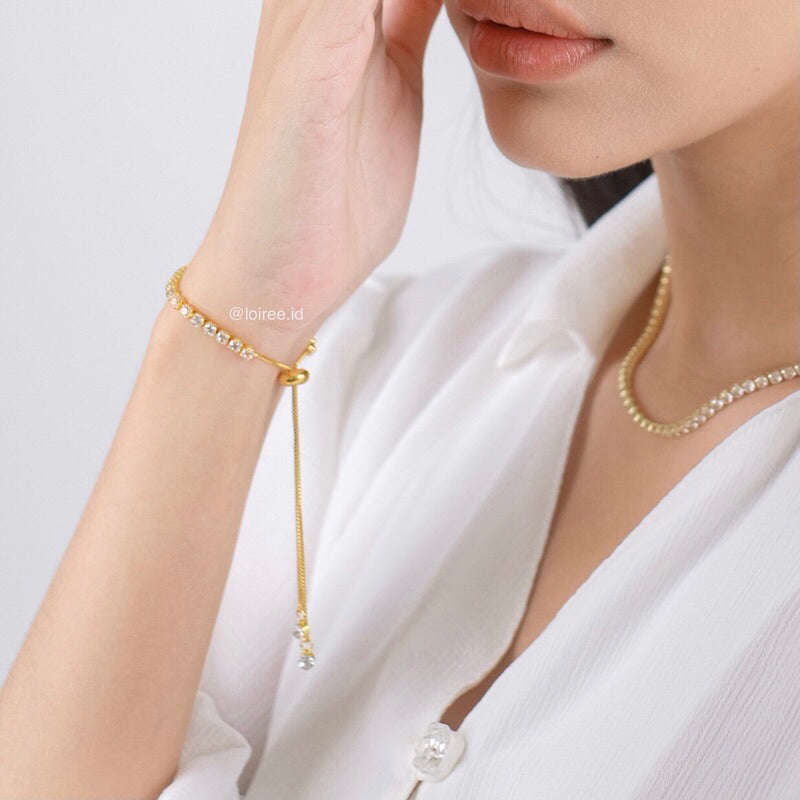 KATHRYN Zirconia Adjustable Listring Bracelet - Gold Plated