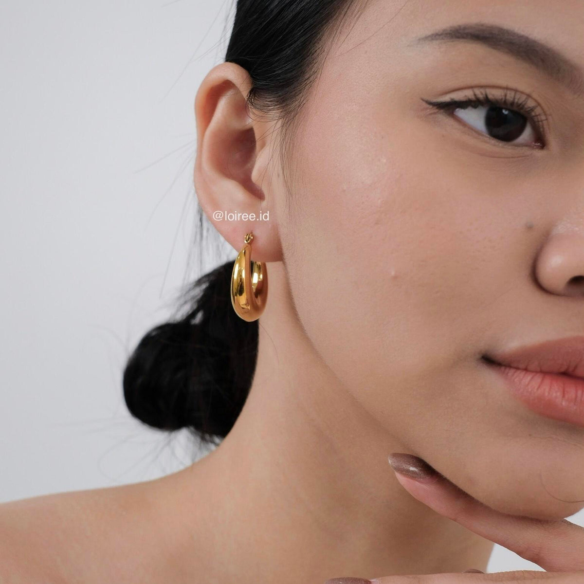 MARU Chunky Hoop Earrings - Gold Plated