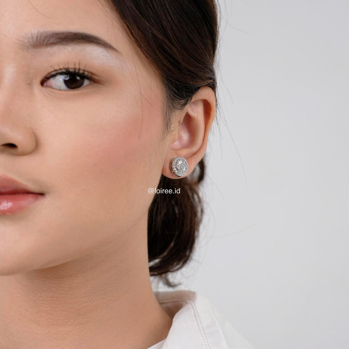 JOLIE Zirconia Round Stud Earrings