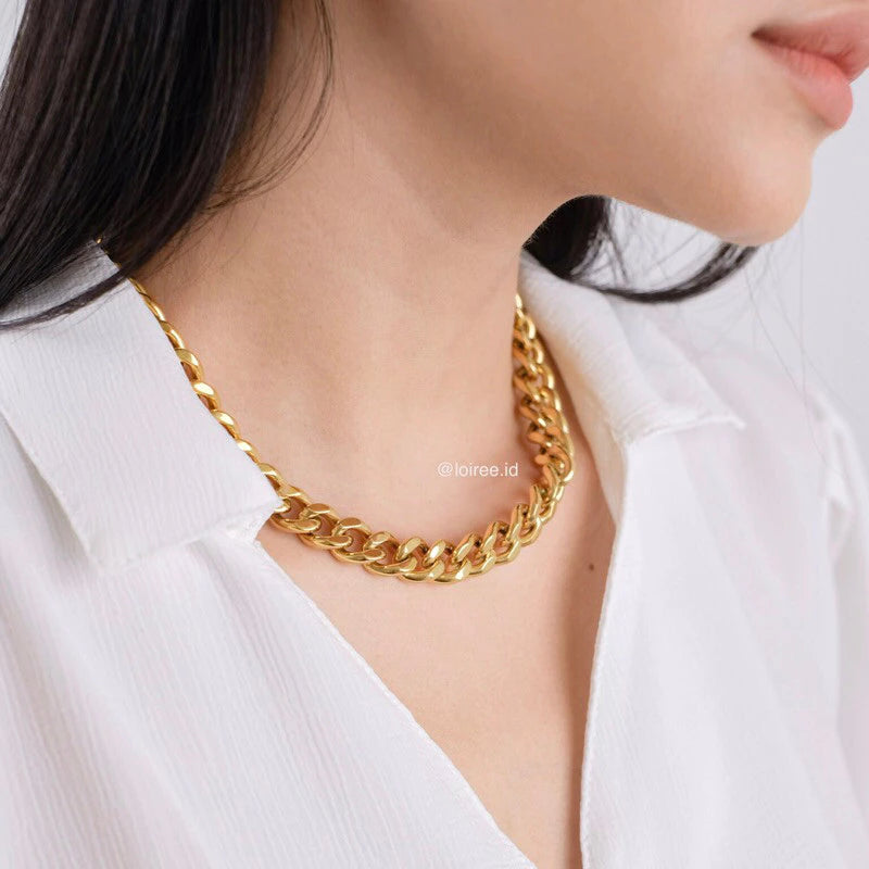 LUCIA Thick Cuban Chain Necklace - Gold Plated