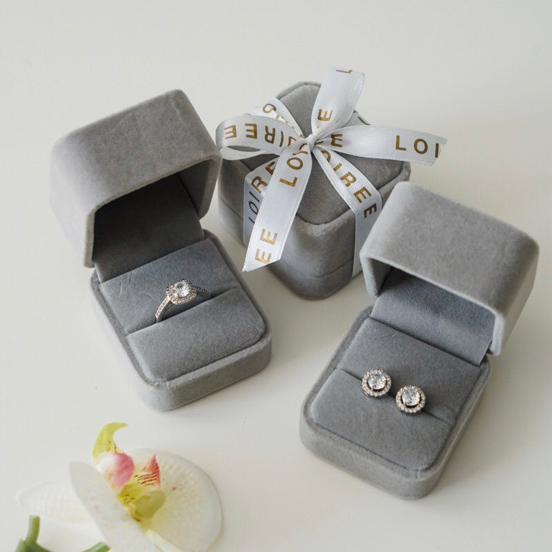 LOIREE Additional Velvet Box - Include Ribbon + Greeting Card - Box Beludru / Kado / Gift