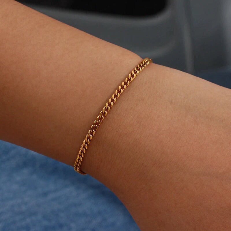 CHEVA Cuban Chain Bracelet - Gold Plated