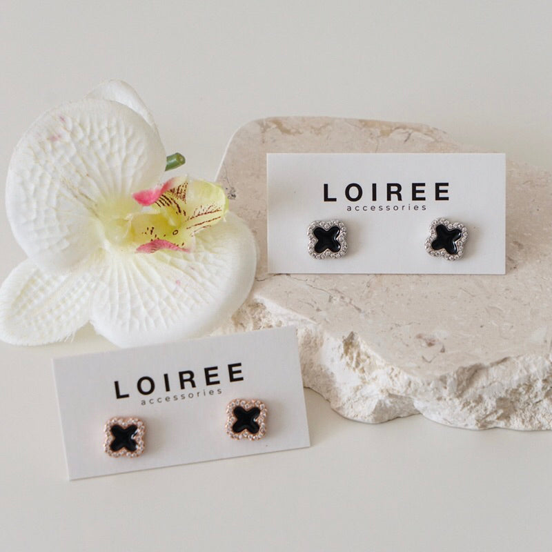 ALEJA Zirconia Clover Daily Earrings