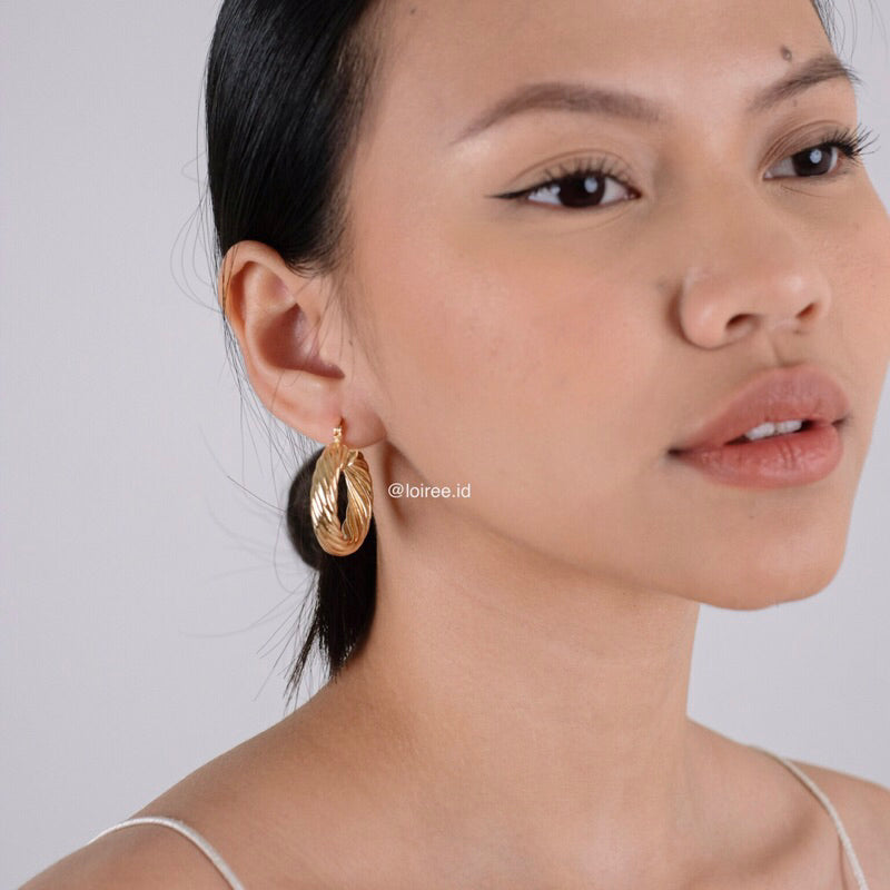 KIRA | Everyday - Gold Plated Twisted Thick Hoop Earrings - Anting Wanita