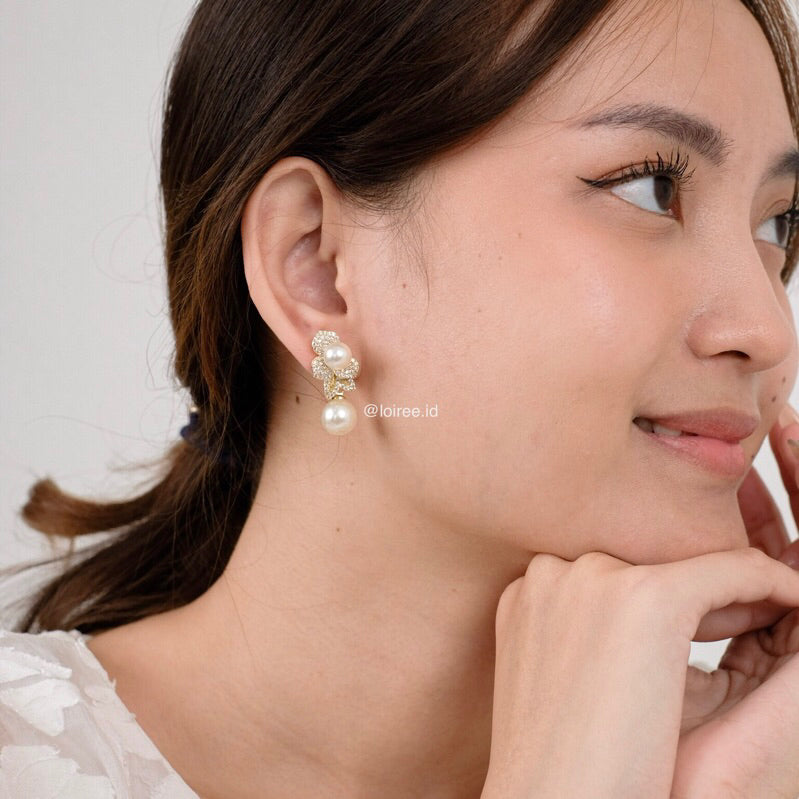 MACY | Wedding Collection - Zirconia Flower Dangle Earrings