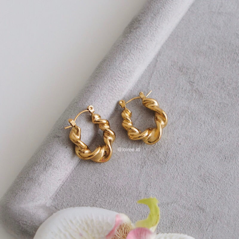 CESTER | Everyday - Gold Plated Croissant Hoop Earrings