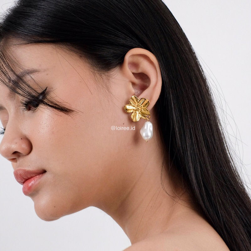 SALLY | Lunar - Gold Plated Flower Dangle Earrings