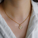 ROSE MEDALLION Chain Necklace - Gold Plated