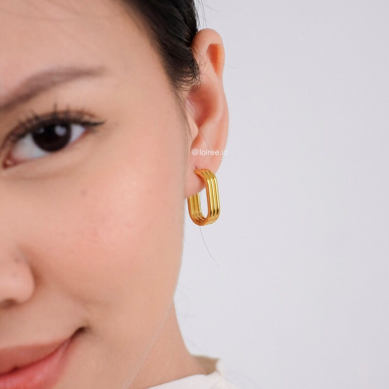 BENNET Stud Earrings - Gold Plated