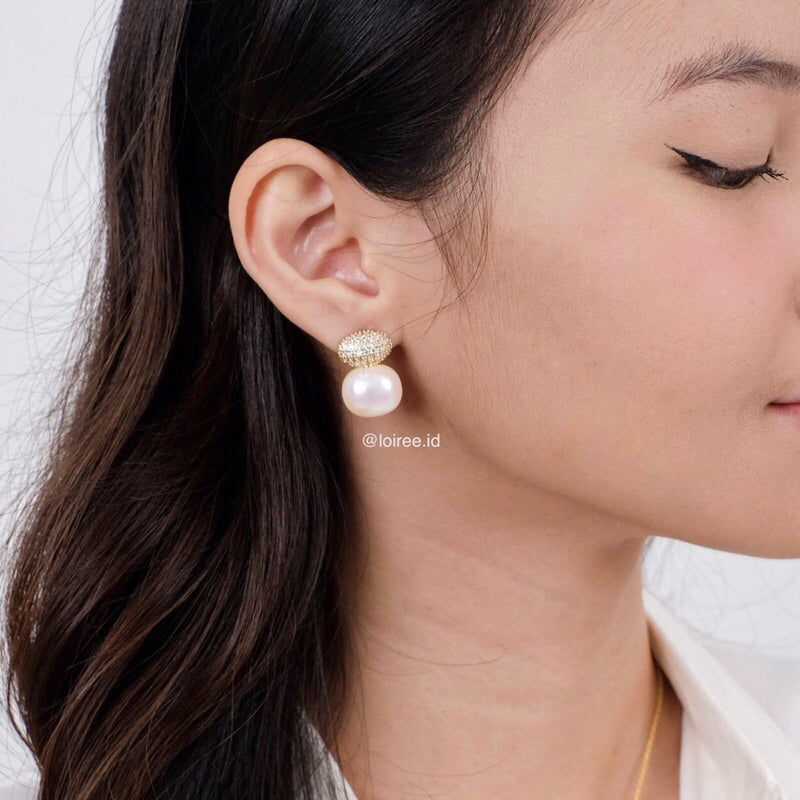 ARUNA | Raya - Gold Plated Pearl Earrings