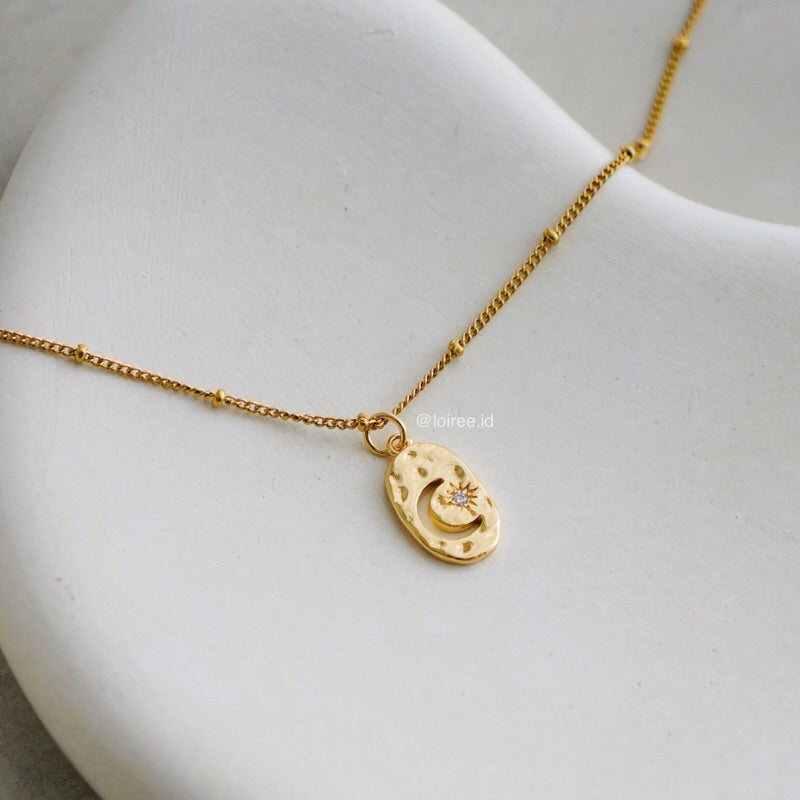 CELESTIAL Pendant Chain Necklace - Gold Plated