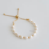 PERLA Bracelet | Everyday - Gold Plated Freshwater Pearls Adjustable