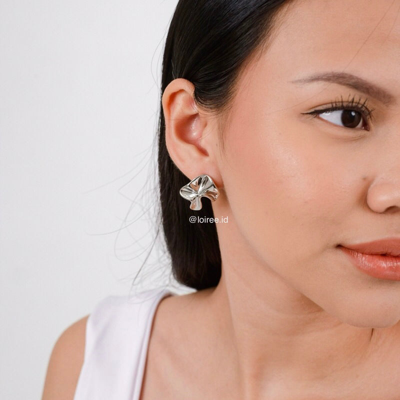 REESE Irregular Stud Earrings - Gold Plated