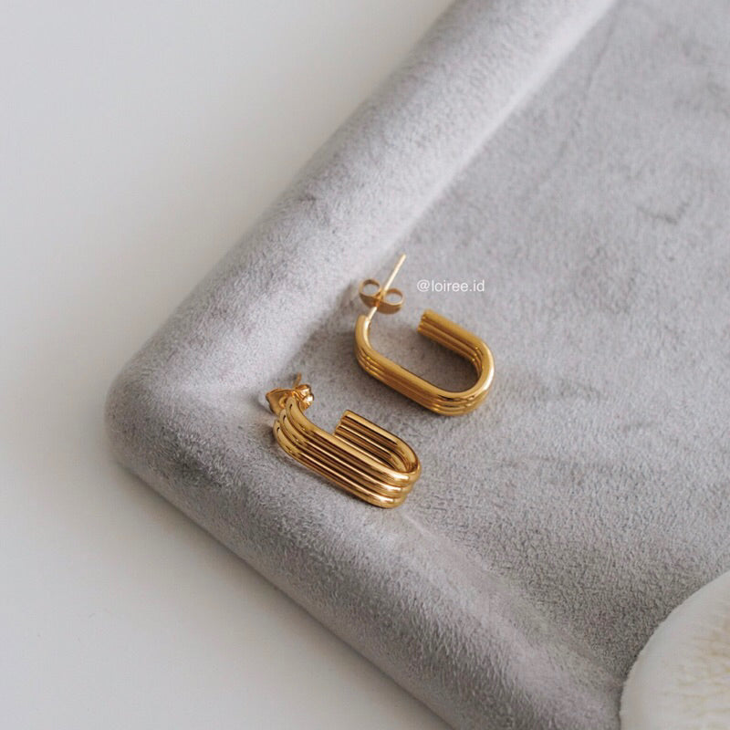 BENNET Stud Earrings - Gold Plated