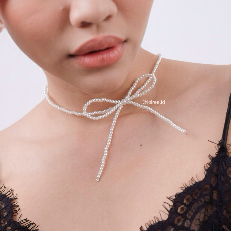 VIVIAN Bow Pearl Necklace - Ribbon Coquette Choker