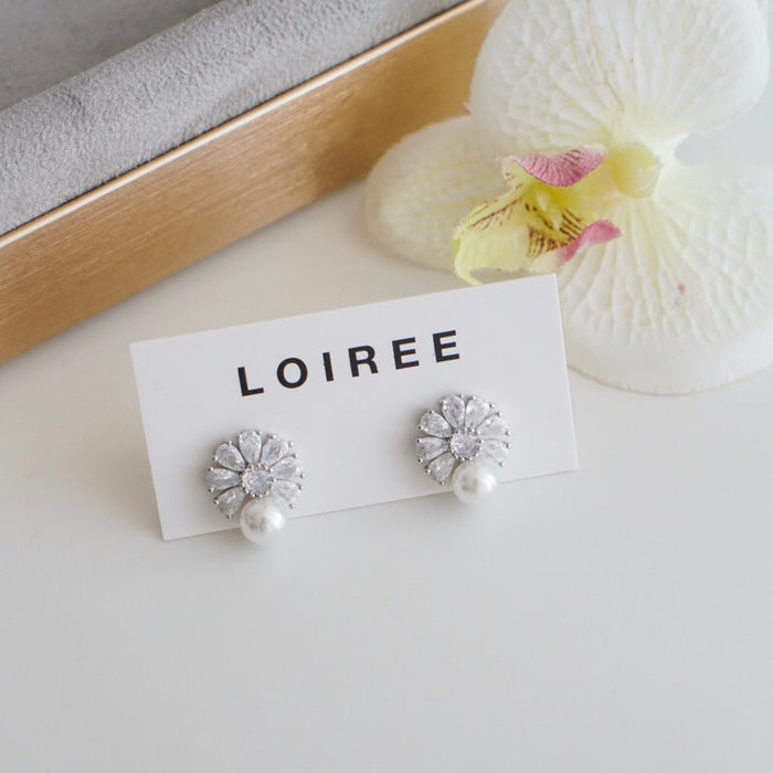 BELLE | Wedding Collection - Zirconia Pearl Flower Stud Earrings