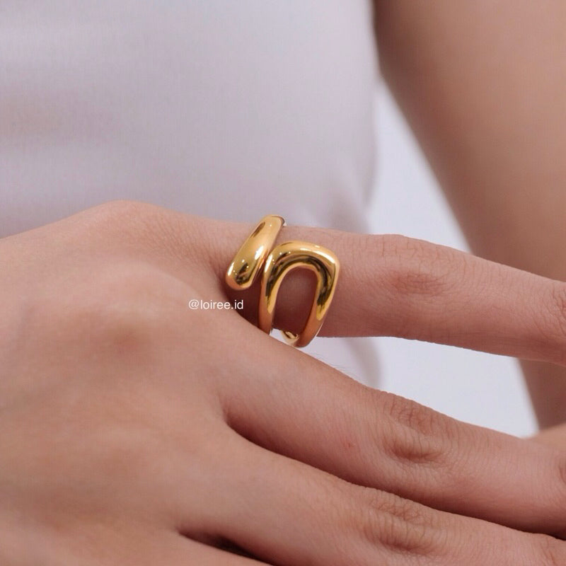 HARVEY Statement Ring - Gold Plated