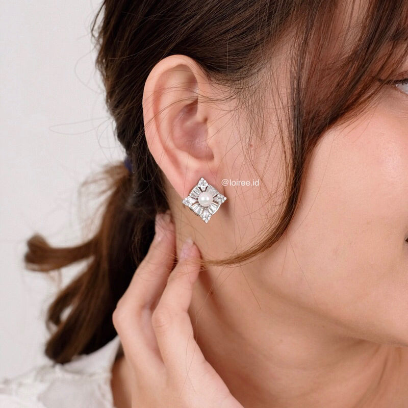 FAYE | Wedding Collection - Zirconia Pearl Stud Earrings