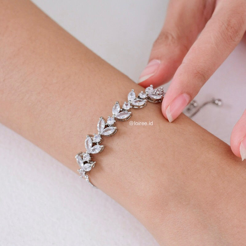 LYDIA Adjustable Bracelet - Zirconia Paved Bracelet