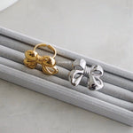 POPPY Big Bow Ribbon Ring - Gold Plated