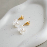 FLEUR Flower Earrings - Gold Plated