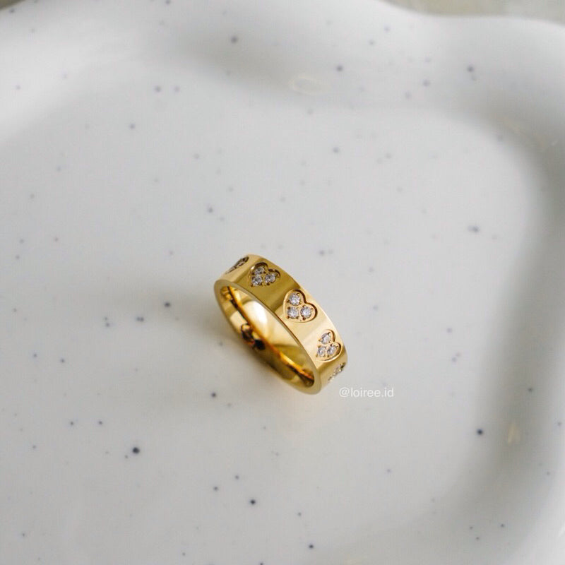 PRIS Heart Ring - Gold Plated