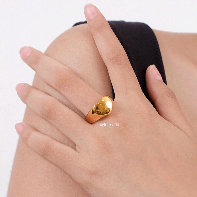 DAVIS Heart Shaped Ring - Gold Plated