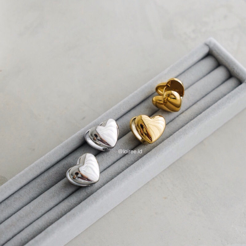 CHER Heart Earrings - Gold Plated