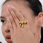 POPPY Big Bow Ribbon Ring - Gold Plated