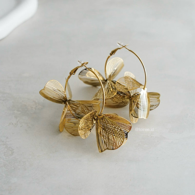 POSIE Big Flower Hoop Earrings - Gold Plated