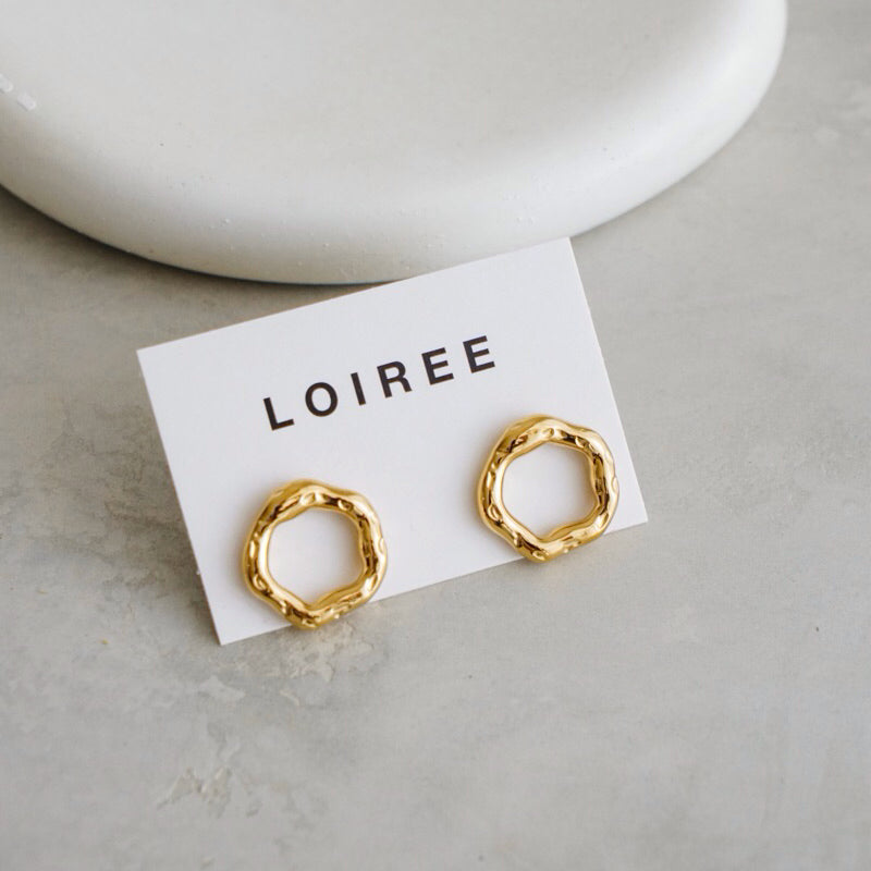 ZORA Round Hollow Stud Earrings - Gold Plated