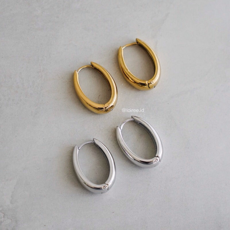 REIGN U-Shape Hoop Earrings - Gold Plated