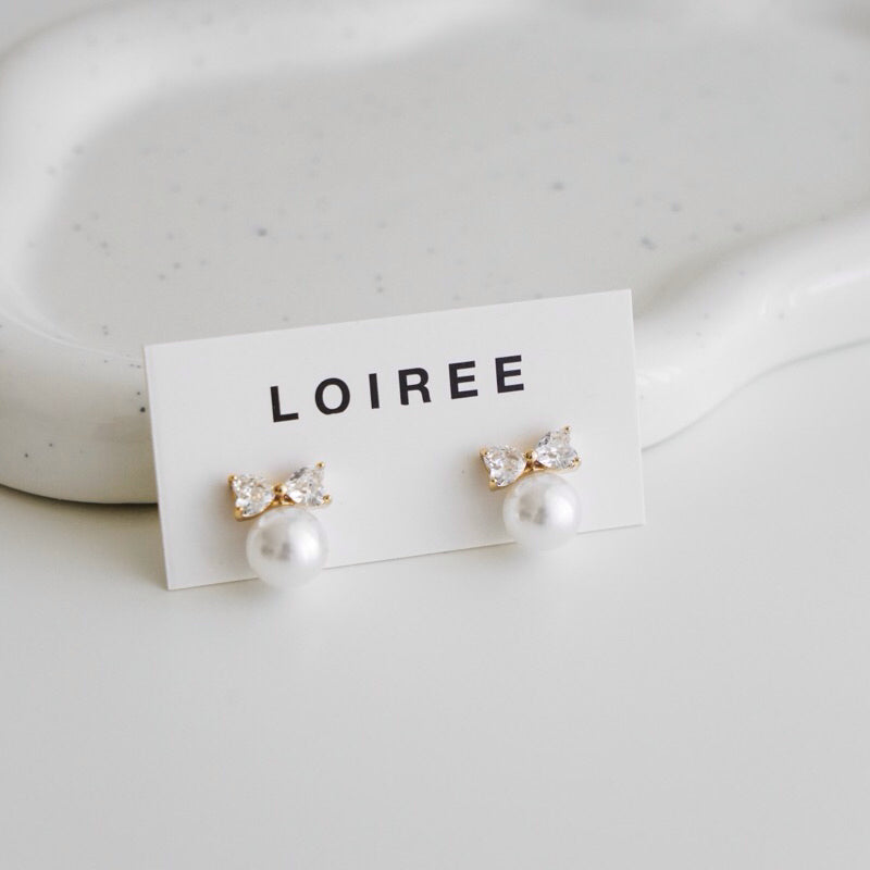 ALLEN Zirconia Bow Pearl Earrings