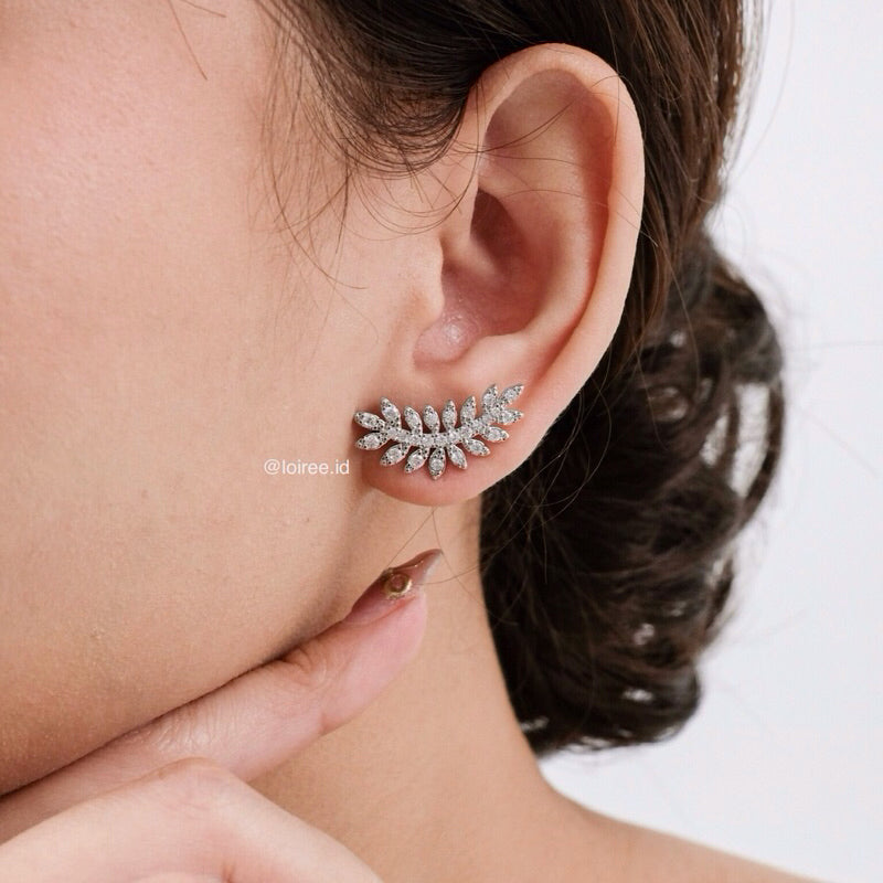 LEIKA Leaf Shaped Zirconia Earrings