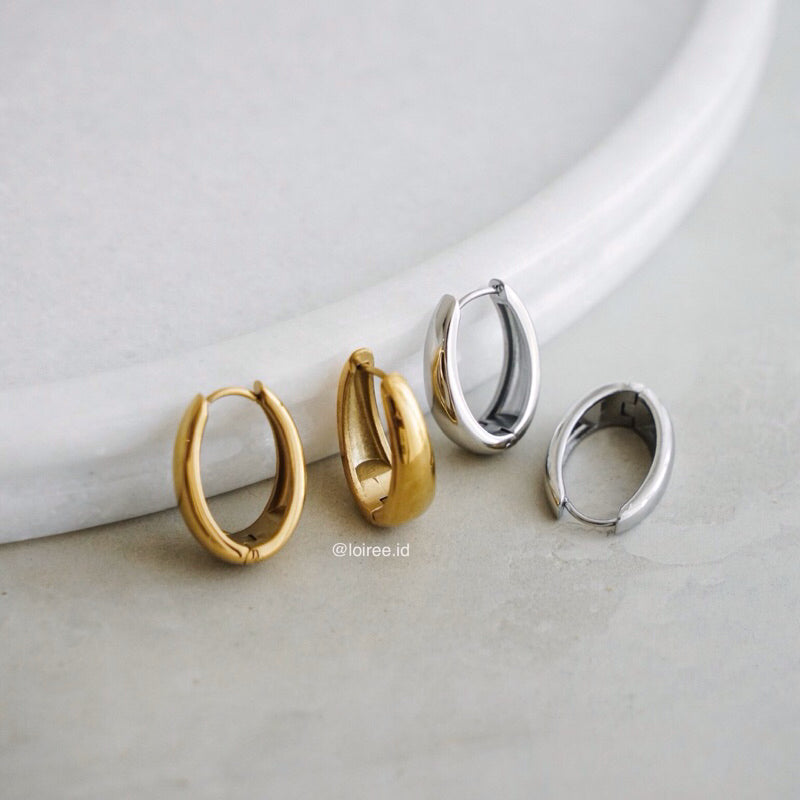 REIGN U-Shape Hoop Earrings - Gold Plated