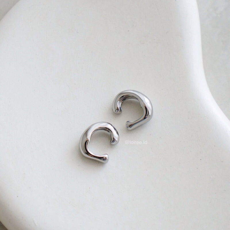 LLOYD Earclip Earcuff - Gold Plated