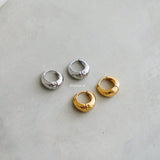 BYRON Mini Huggies Earrings - Gold Plated