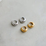 BYRON Mini Huggies Earrings - Gold Plated