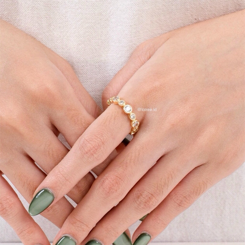 LOIREE - WENDY Zirconia Paved Ring