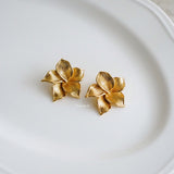 MAGNOLIA Flower Earrings - Gold Plated