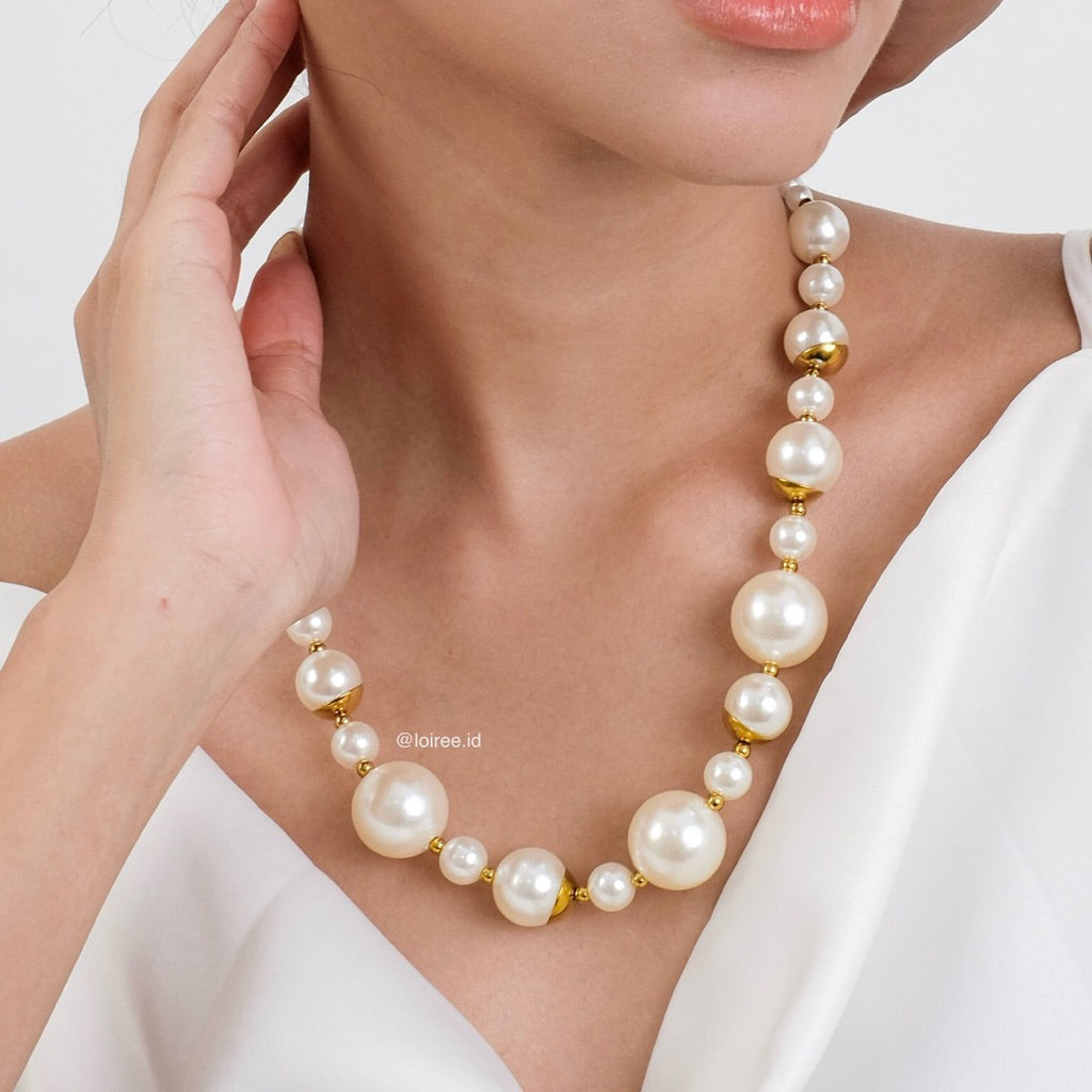 OPHELIA Pearl Necklace - 18K Gold Plated Stainless Steel